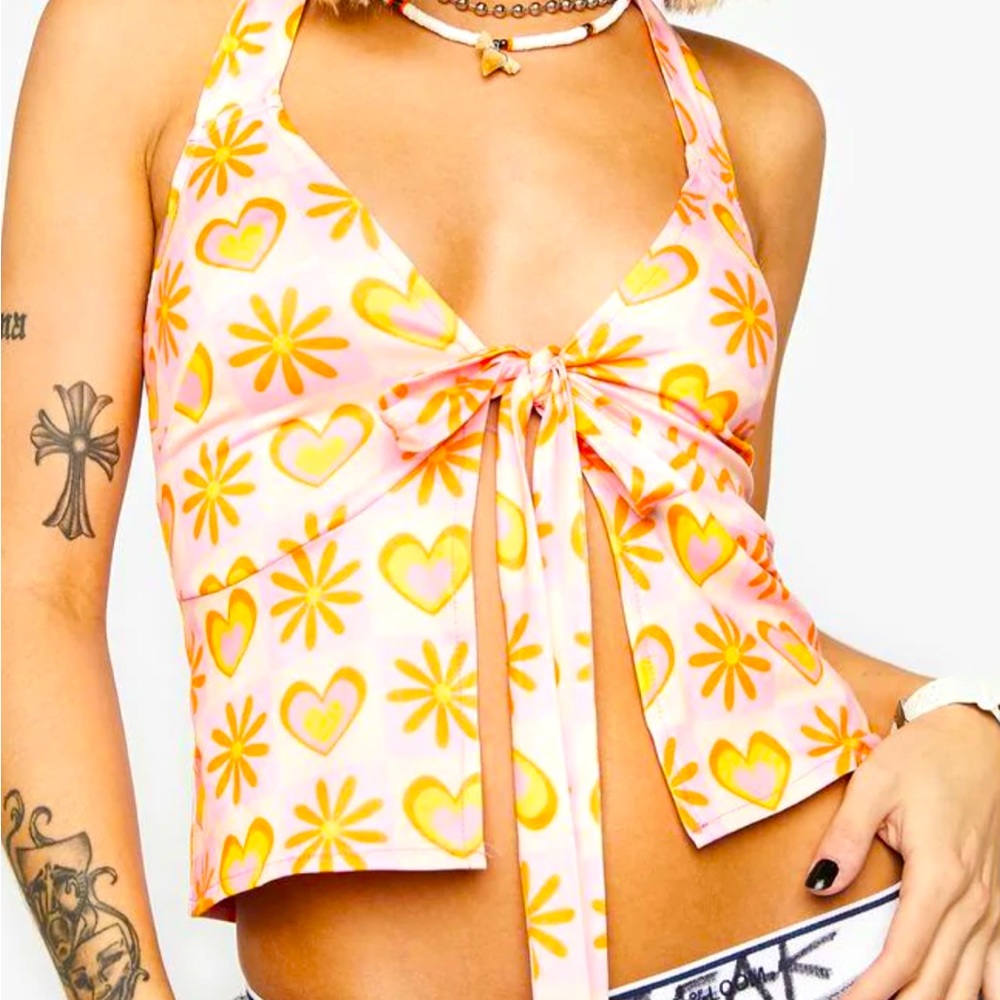 ❤️👀💜 
Halter top with bow front L